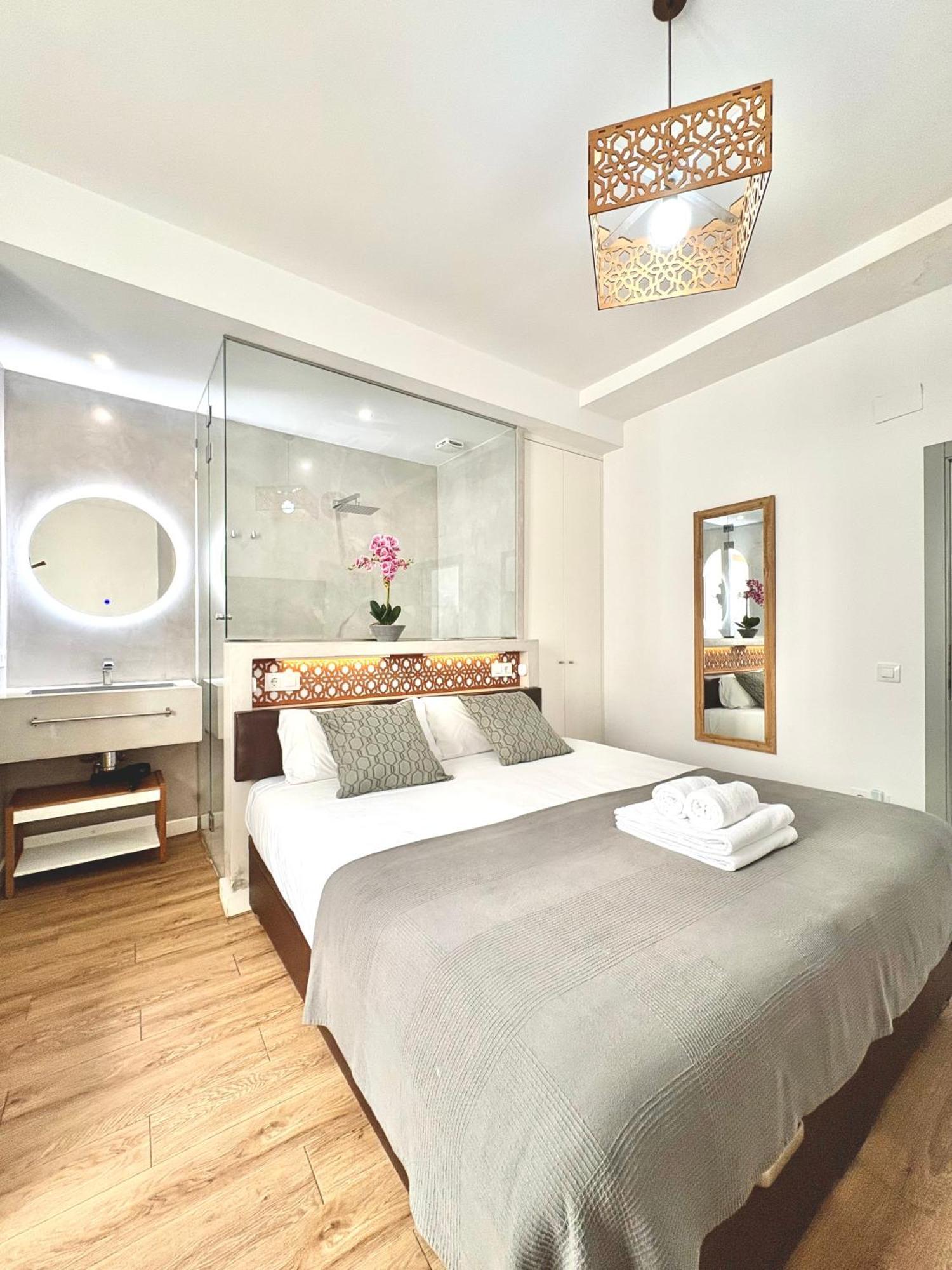 Unique House - Private Spa&Pool -StayinSevilla Eksteriør billede