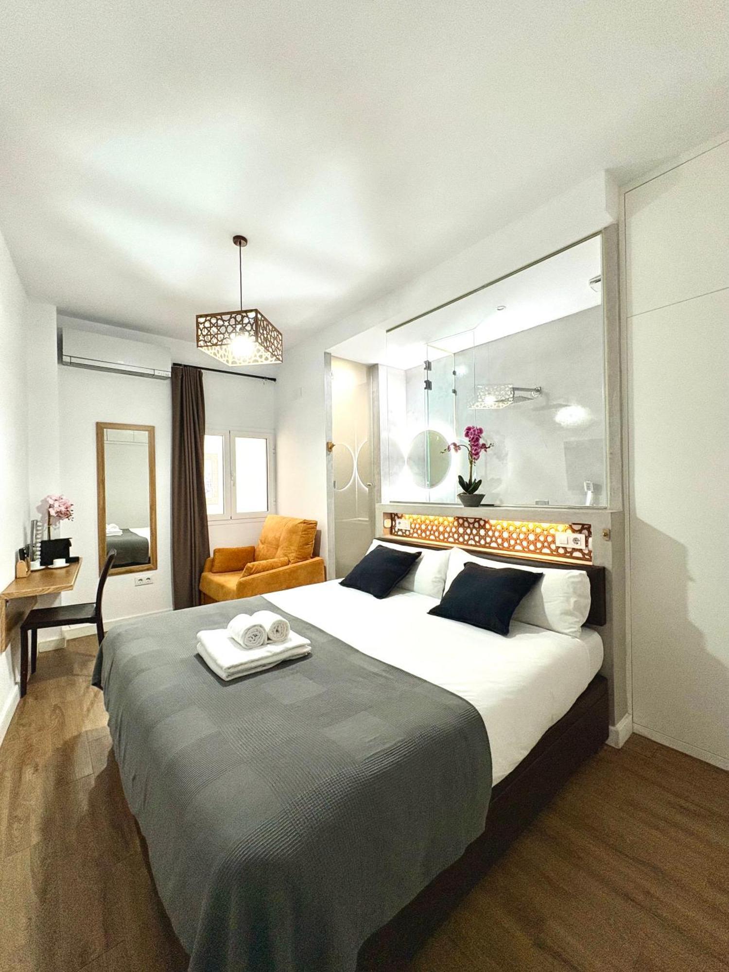 Unique House - Private Spa&Pool -StayinSevilla Eksteriør billede